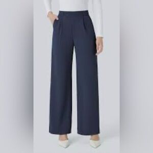 Halara, -  Navy Wide-Leg Pants. Incredibly soft and comfortable! Size M /L